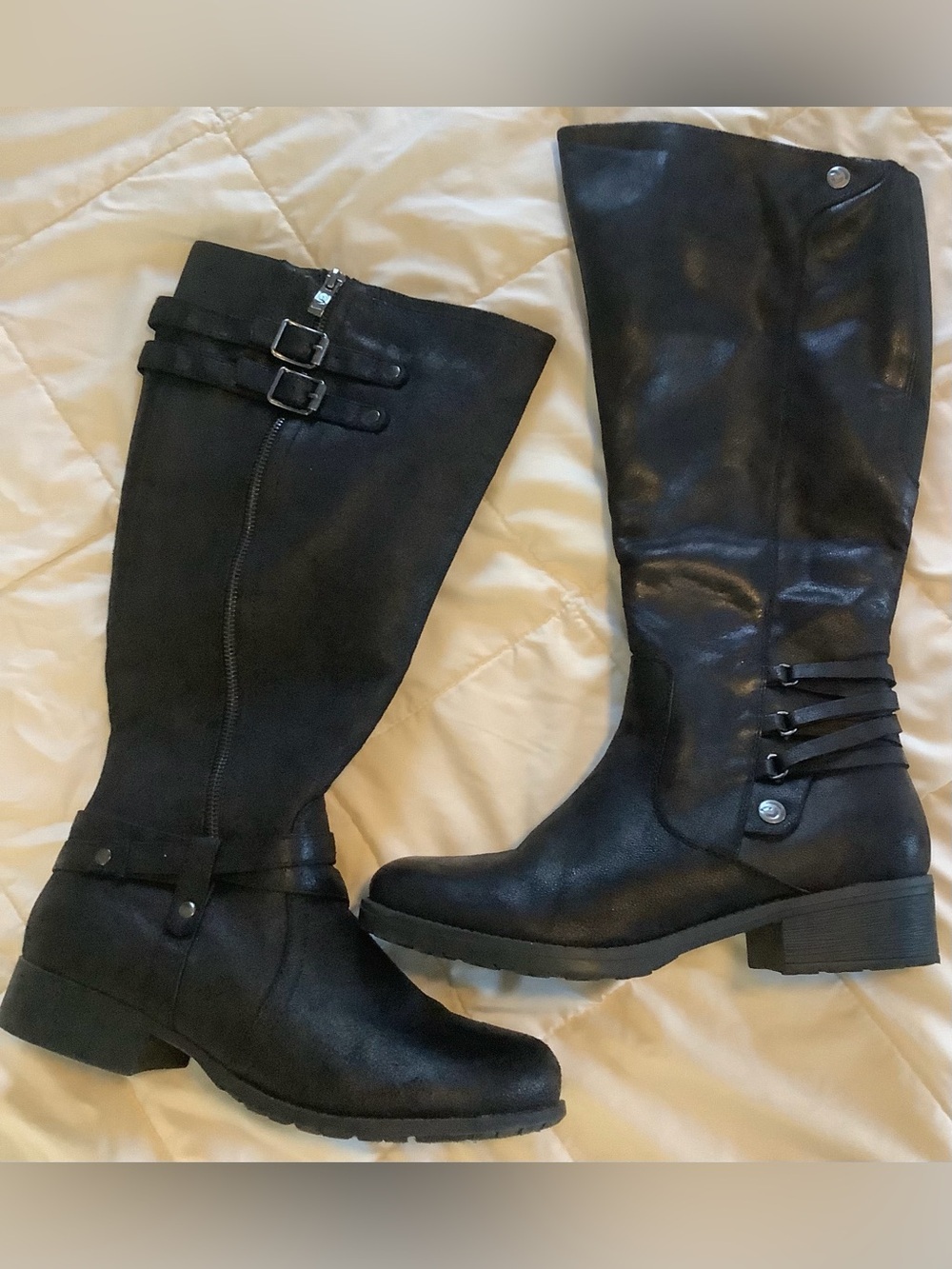Classic Women's Black Knee-High Riding Boots